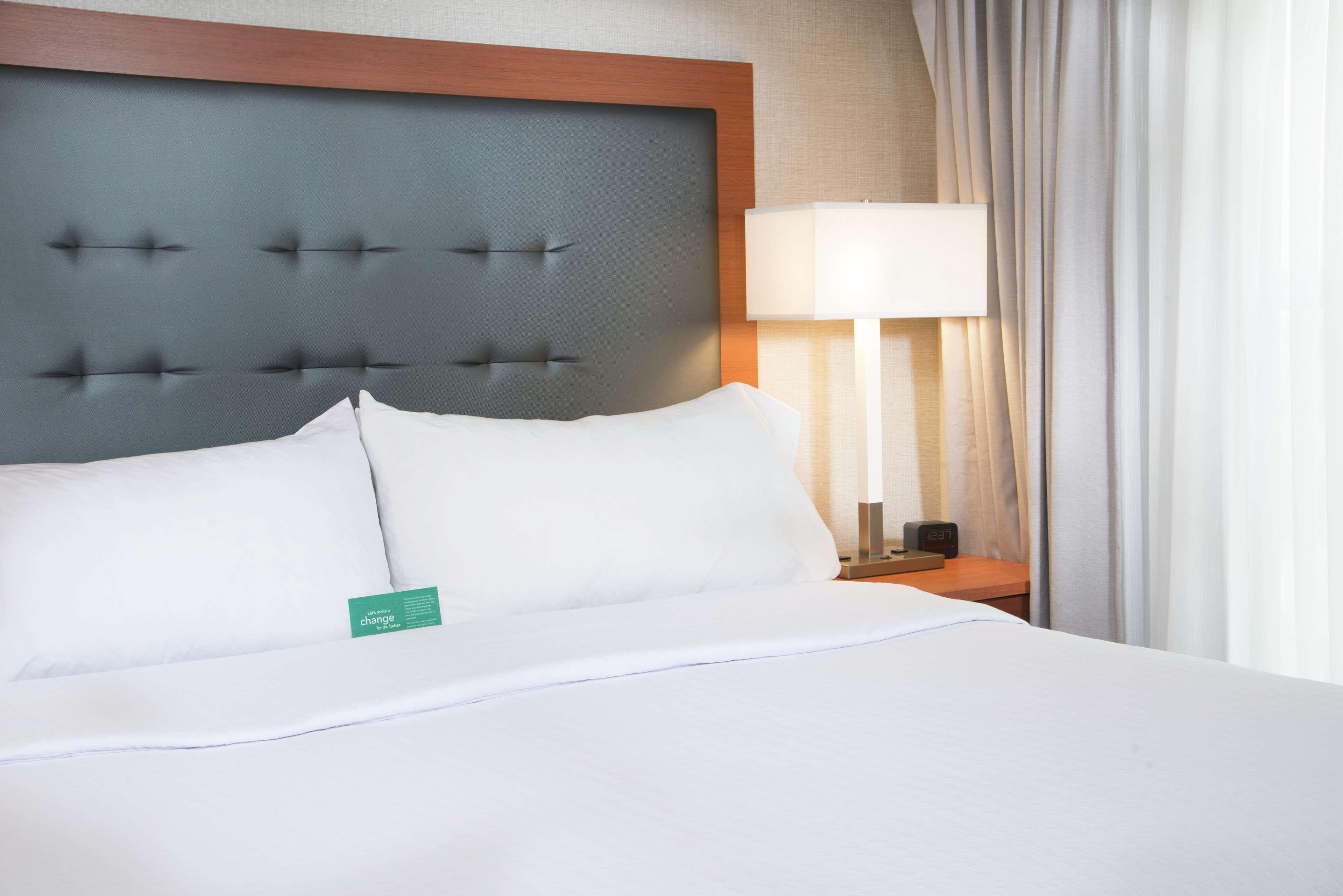 Homewood Suites By Hilton Ontario Rancho Cucamonga Bagian luar foto