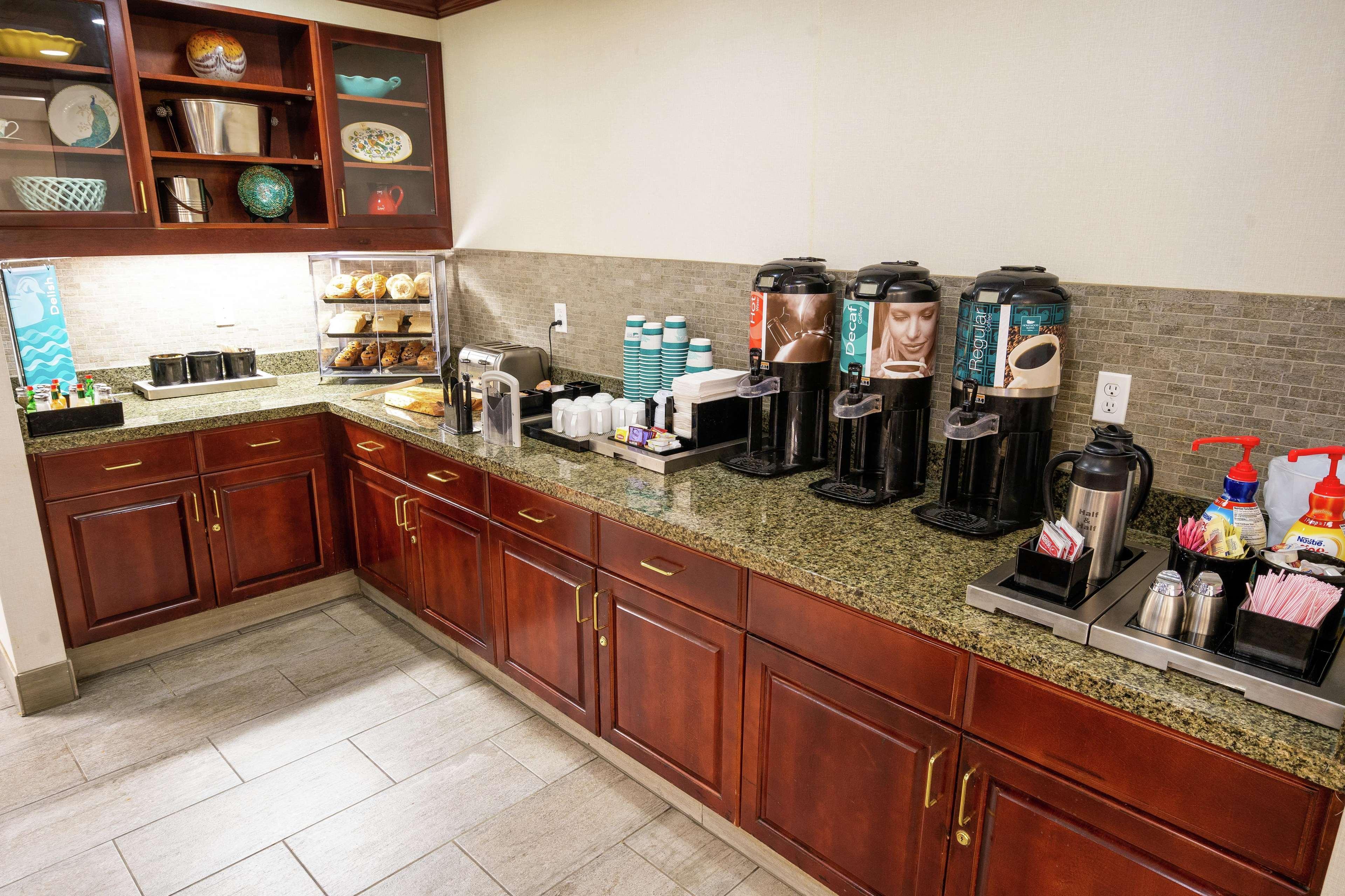 Homewood Suites By Hilton Ontario Rancho Cucamonga Bagian luar foto
