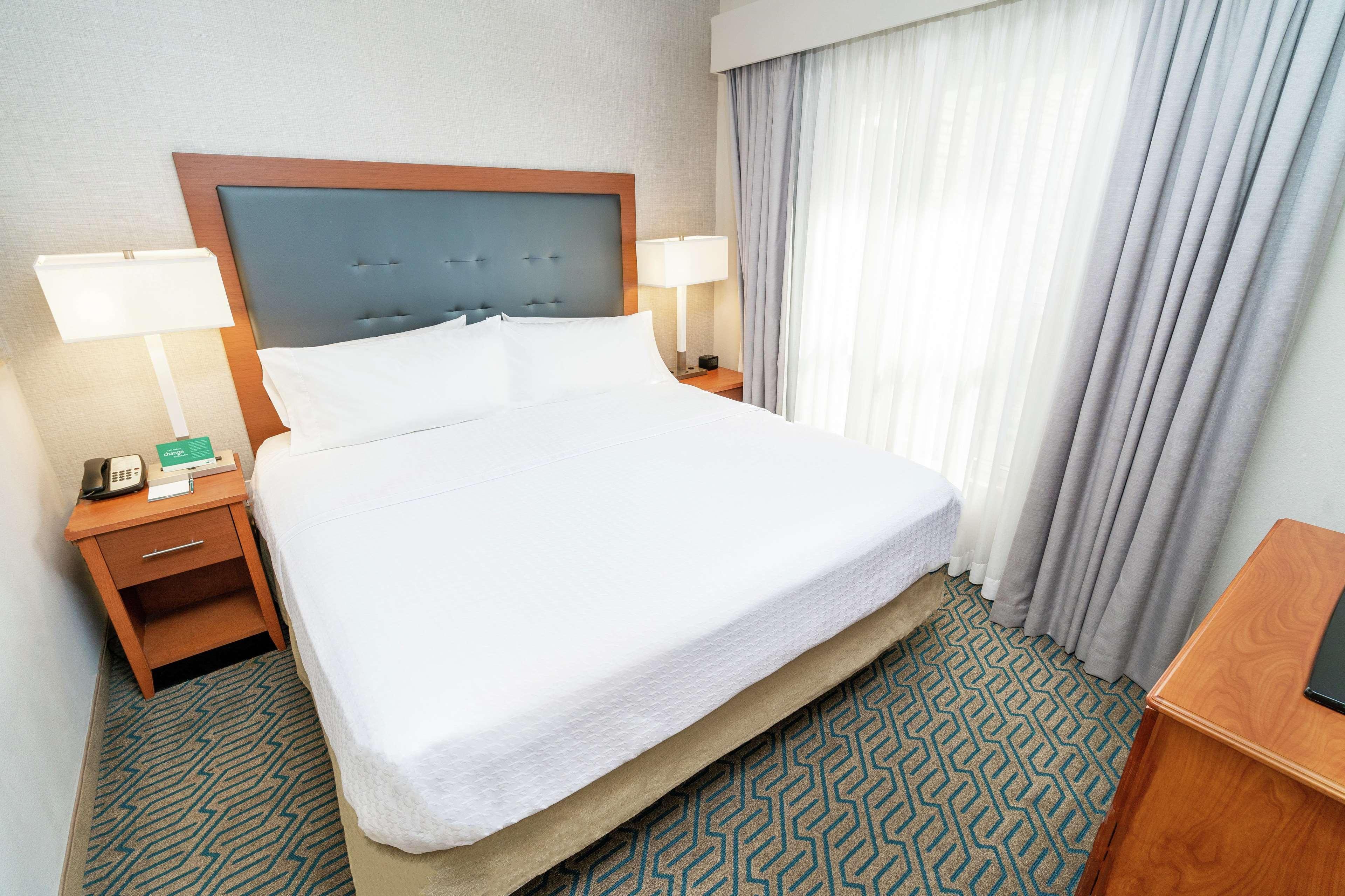 Homewood Suites By Hilton Ontario Rancho Cucamonga Bagian luar foto
