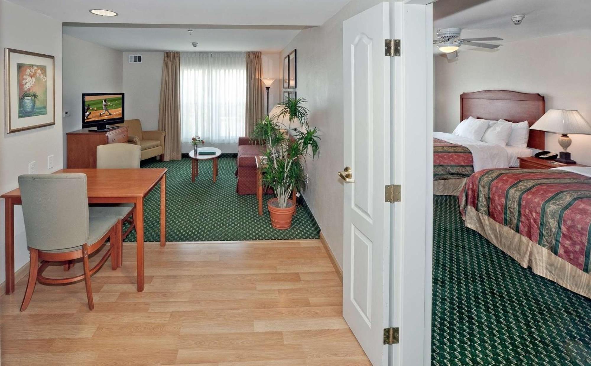 Homewood Suites By Hilton Ontario Rancho Cucamonga Bagian luar foto