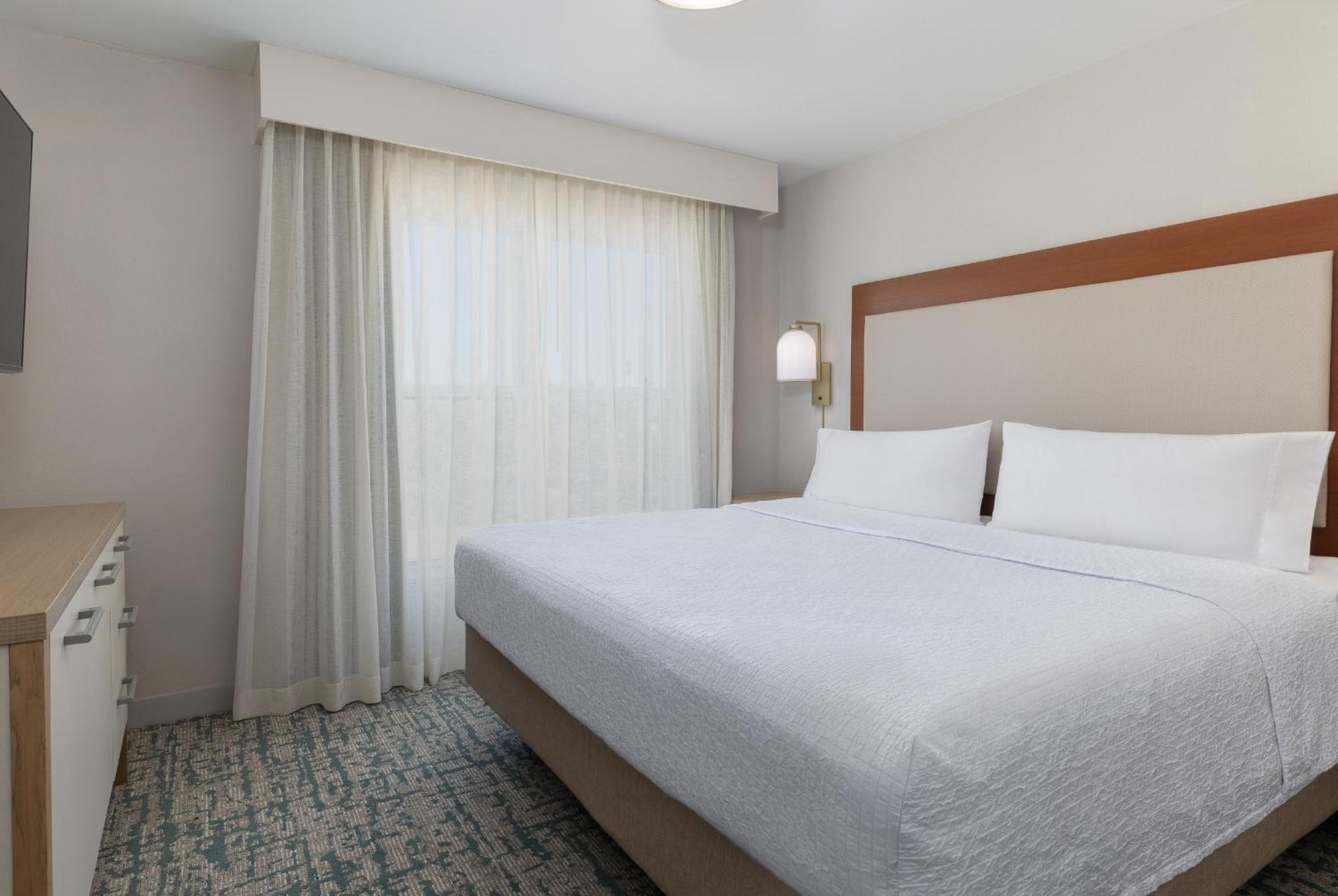 Homewood Suites By Hilton Ontario Rancho Cucamonga Bagian luar foto