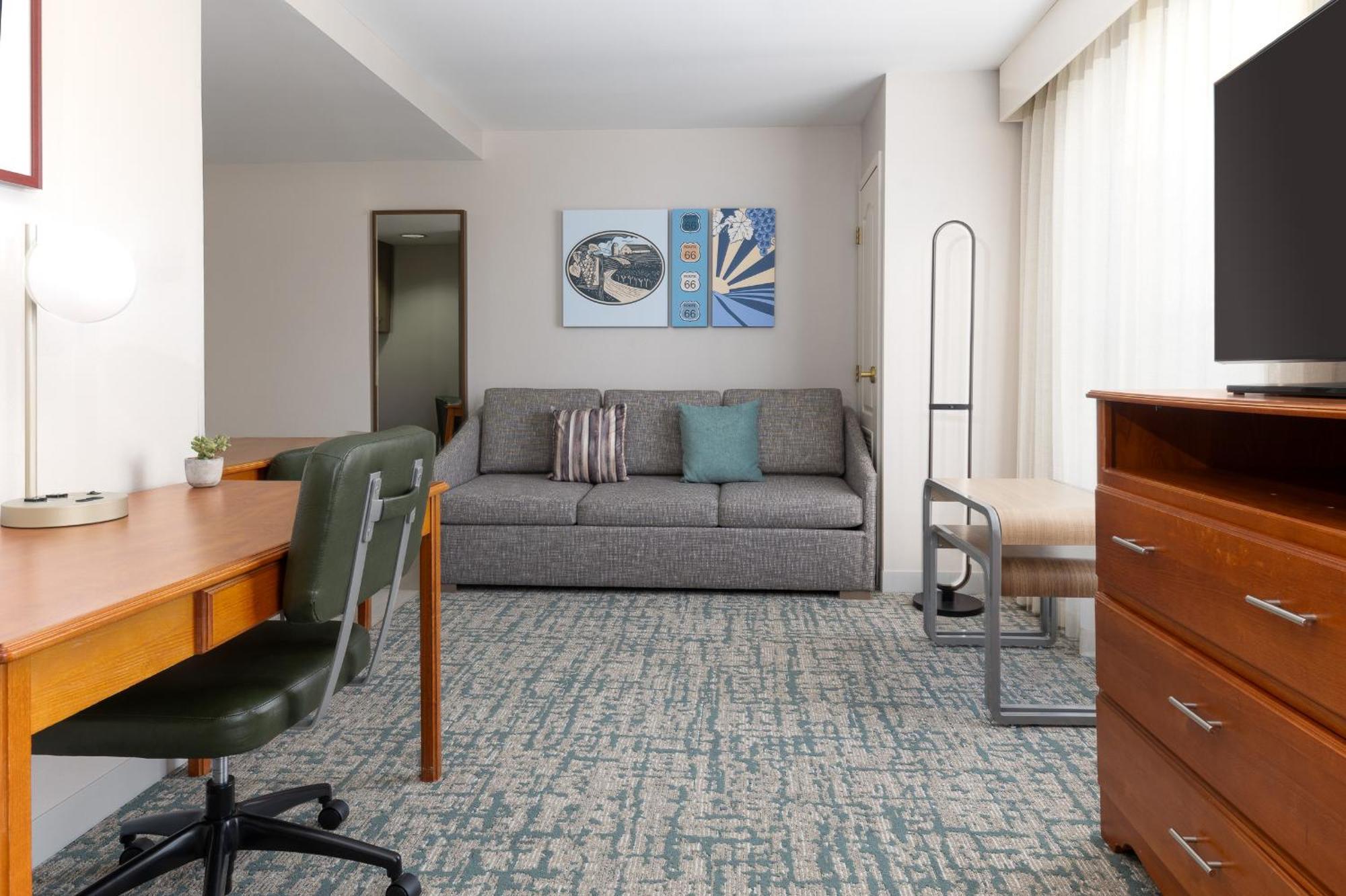 Homewood Suites By Hilton Ontario Rancho Cucamonga Bagian luar foto